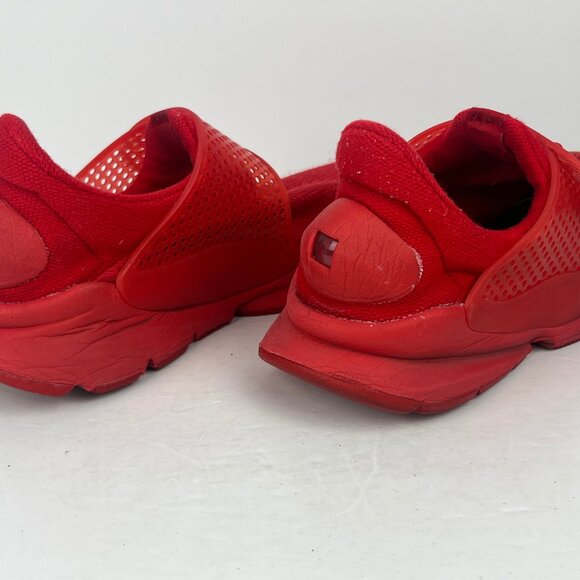 Nike Sneakers Size 7 Red Fabric Slip On Flat Heel Round Toe Rubber Strap - Picture 4 of 6